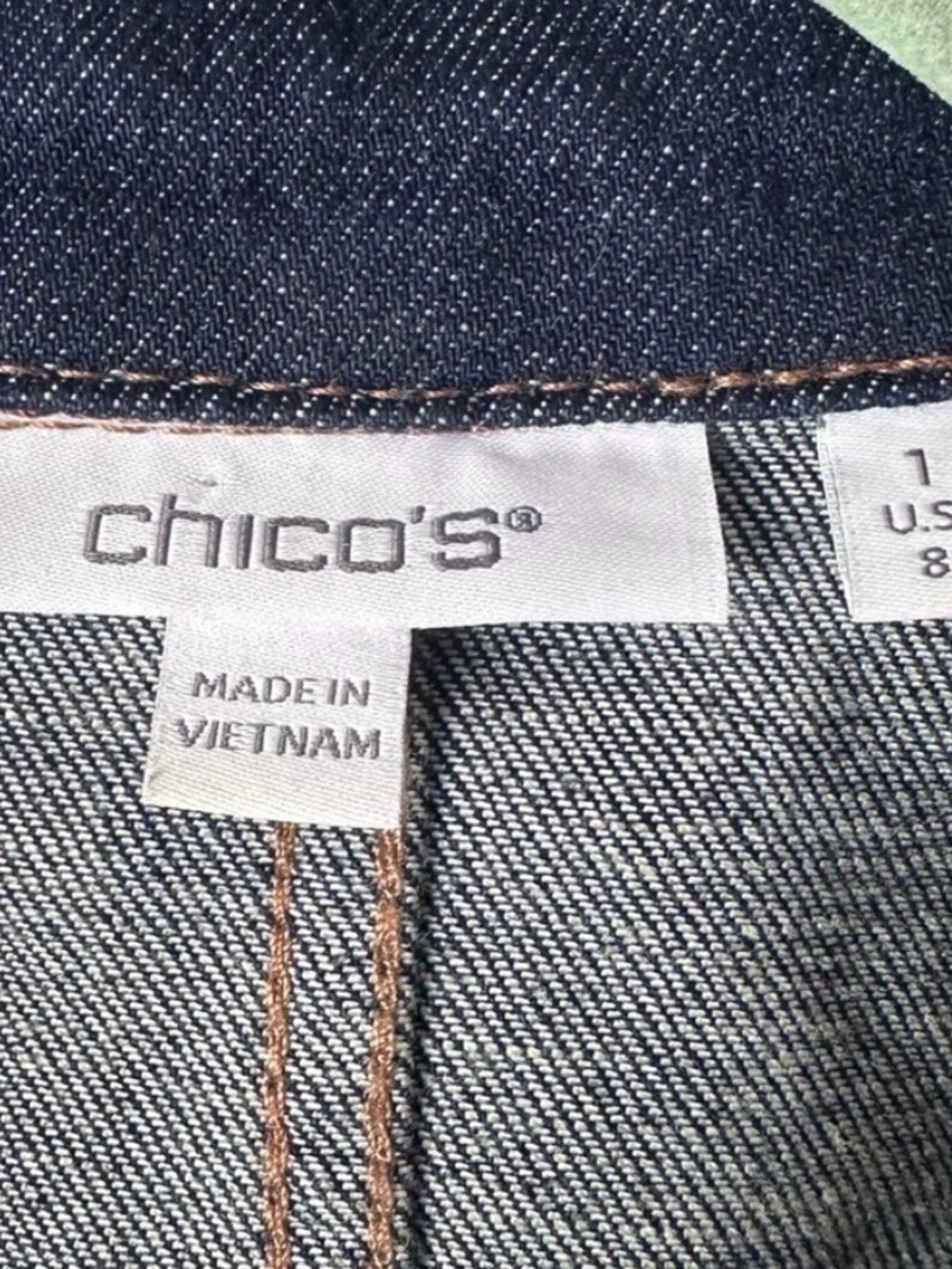 CHICO’S Dark Wash Denim Button Jacket Size 8 - Picture 5 of 10